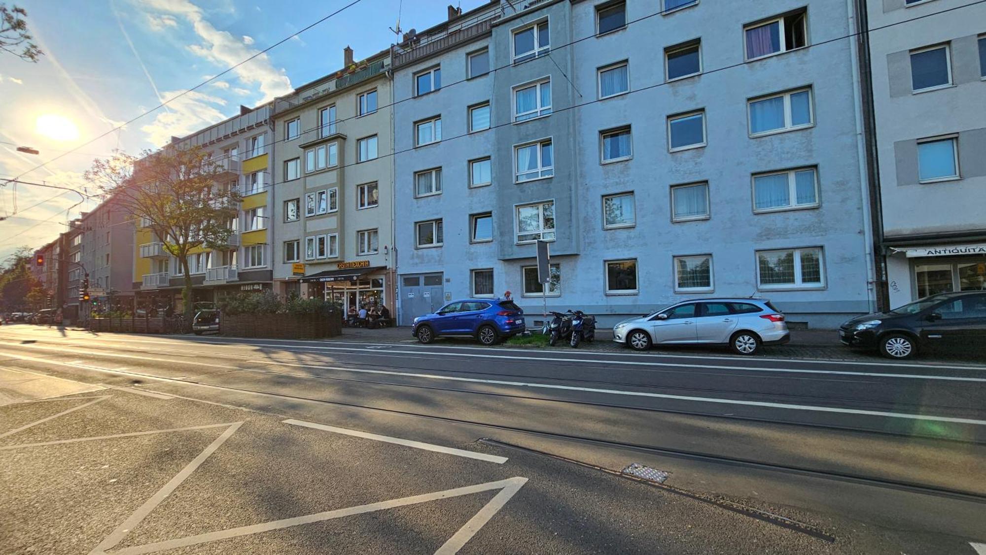 Zimmer In Bilk-Zentrum Duesseldorf Apartment Bagian luar foto